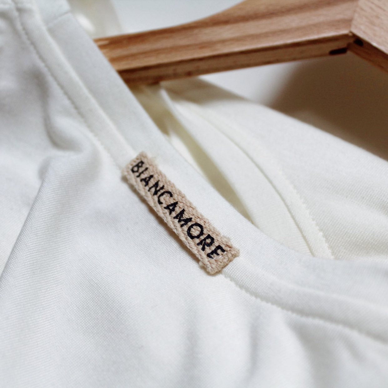 T-shirt in fibra di latte