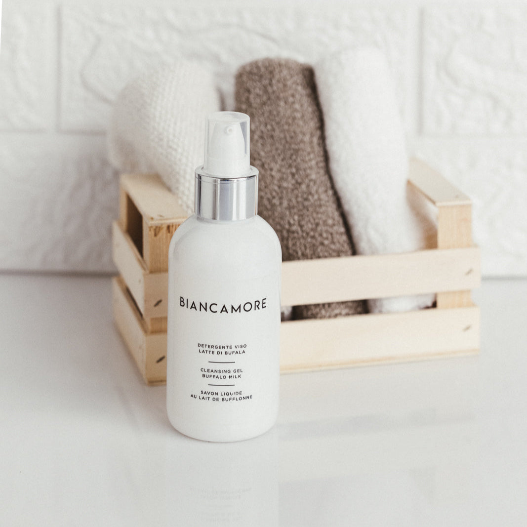Detergente viso + siero illumina